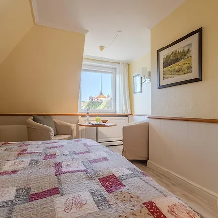 Haus Friedeburg App Alana Rantum Auf Sylt